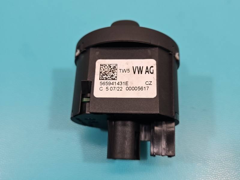 Переключатель кнопка Skoda Kodiaq 565941431E — фото детали 3