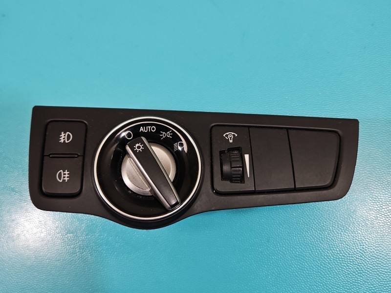 Перемикач кнопка Hyundai I40 93300-3Z050 — фото деталі 2