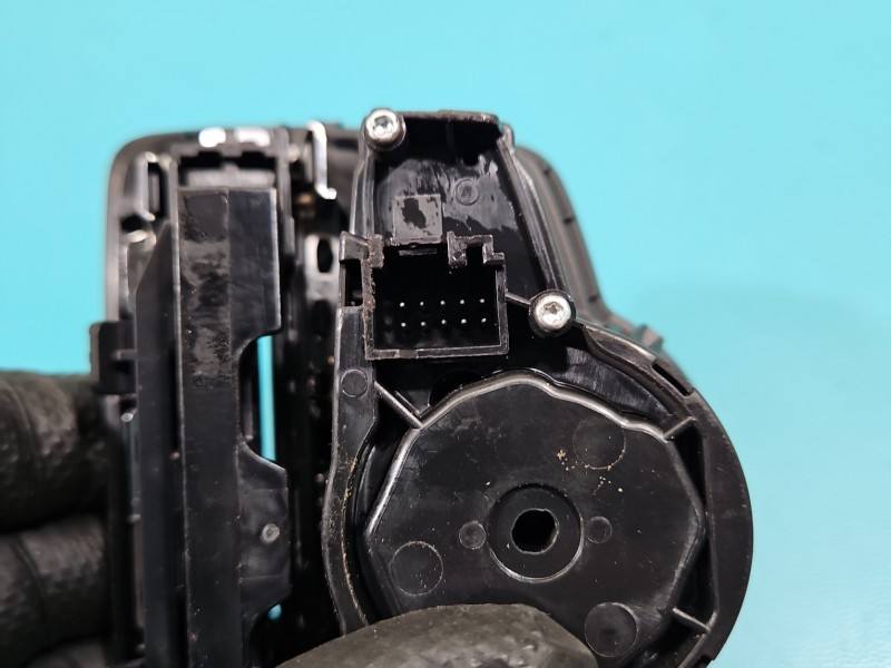 Перемикач кнопка Mercedes C W205 A2059056500 — фото деталі 4