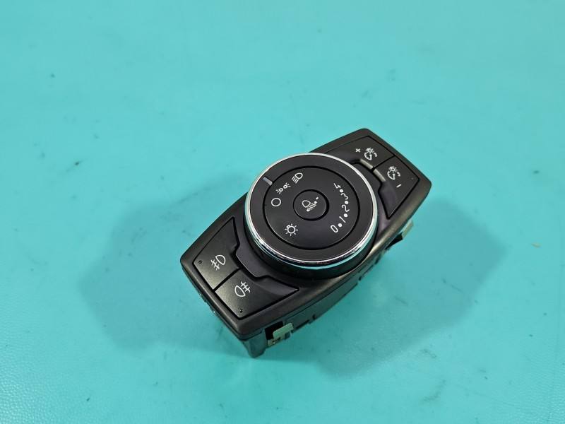 Перемикач кнопка Ford Focus BM5T-13A024-AD
