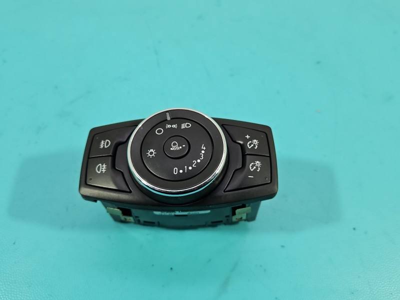 Перемикач кнопка Ford Focus BM5T-13A024-AD — фото деталі 2