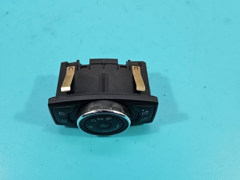 Перемикач кнопка Ford Focus BM5T-13A024-AD — фото деталі 3