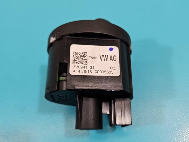 Переключатель кнопка Skoda Karoq 3V0941431 — фото детали 3