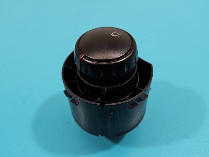 Перемикач кнопка Seat Toledo 5P1941431BR