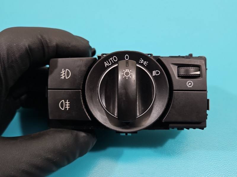 Переключатель кнопка Opel Antara 20988700 — фото детали 2