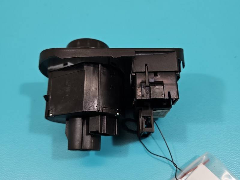 Перемикач кнопка Seat Altea 5P0919094A — фото деталі 7