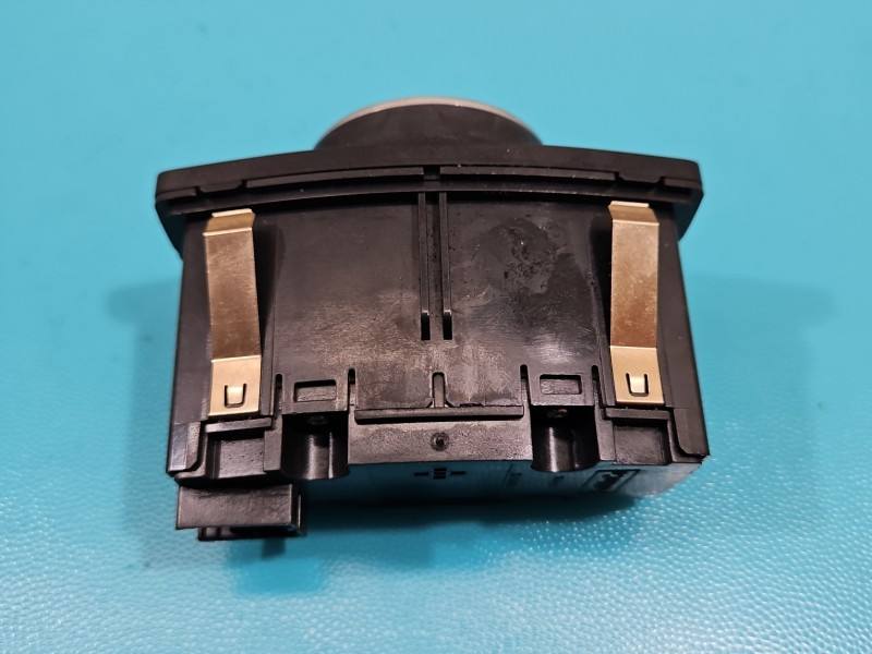 Перемикач кнопка Ford Focus F1ET-13A024-GB — фото деталі 7