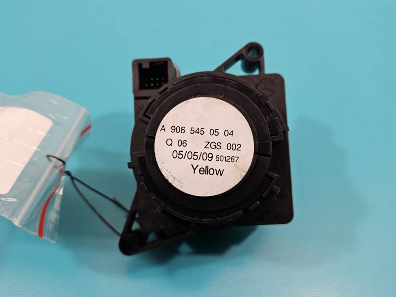 Перемикач кнопка Mercedes Sprinter A9065450504 — фото деталі 3