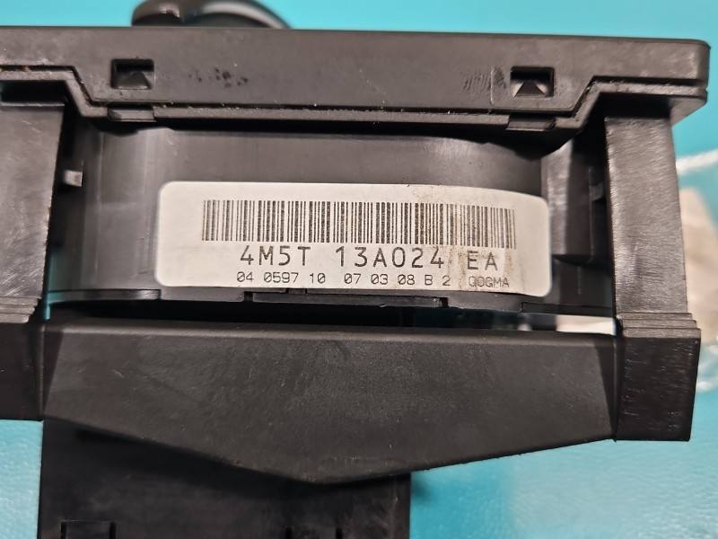 Перемикач кнопка Ford Focus 4M5T-13A024-EA — фото деталі 4