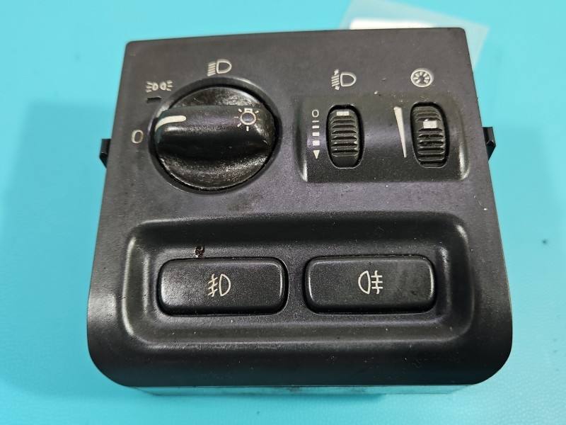 Перемикач кнопка Volvo V40 30613945