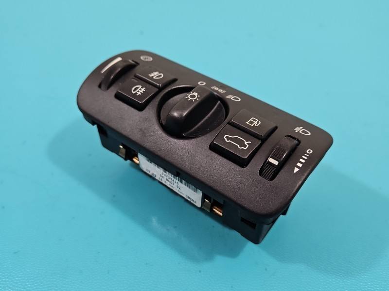 Перемикач кнопка Volvo XC60 30739415