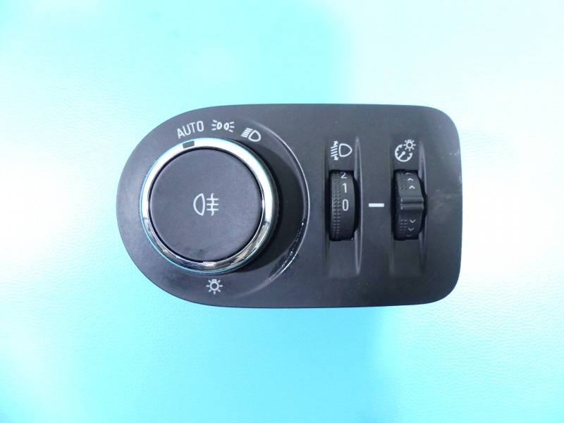 Переключатель кнопка Opel Crossland 39132264 — фото детали 2