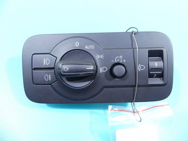 Переключатель кнопка Volkswagen Touareg 7P6941431B — фото детали 2