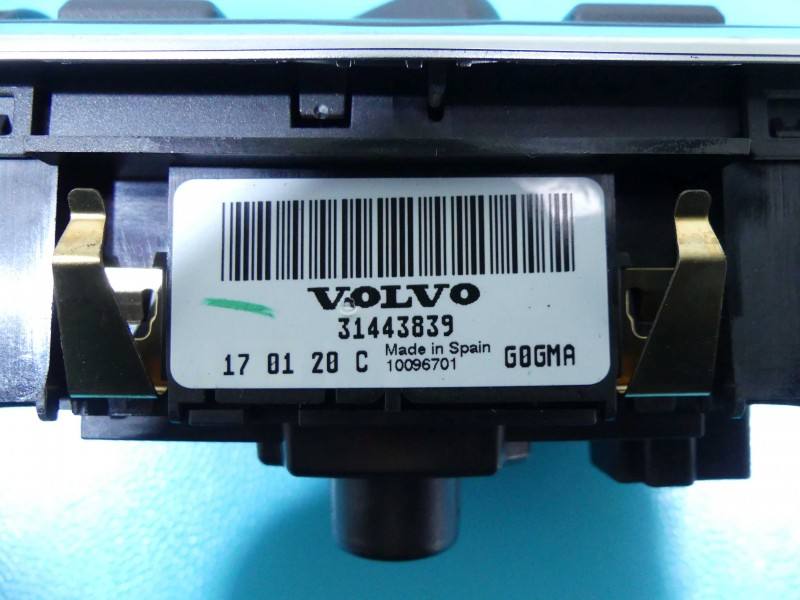 Перемикач кнопка Volvo V60 31443839 — фото деталі 4