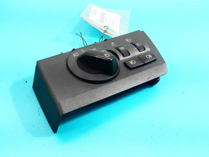 Перемикач кнопка BMW X3 E83 531096821 — фото деталі 2