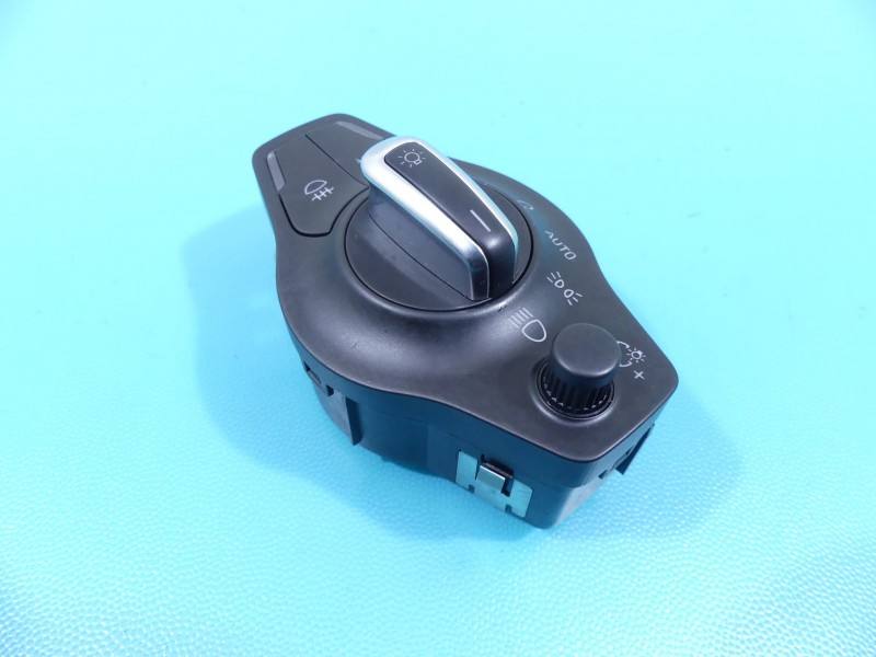 Перемикач кнопка Audi Q5 8K0941531AS
