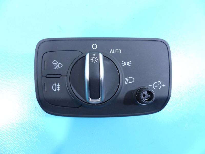 Перемикач кнопка Audi A3 8V 8V0941531AR — фото деталі 2