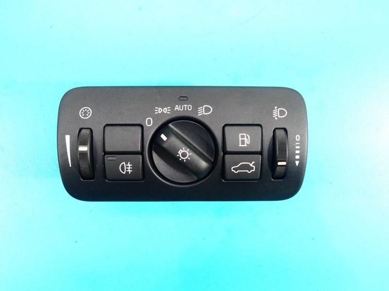 Переключатель кнопка Volvo V60 30739452