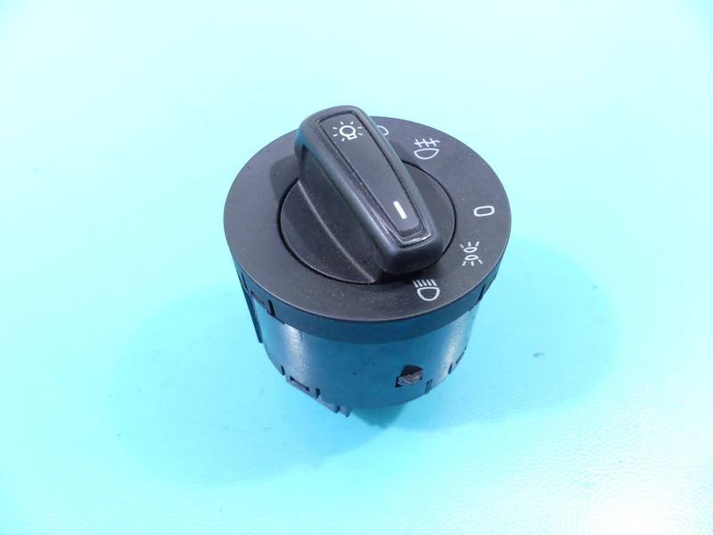 Перемикач кнопка Skoda Octavia 3 5E0941431F