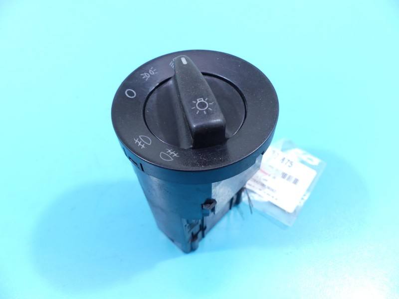 Перемикач кнопка Volkswagen Lupo 1C0941531A