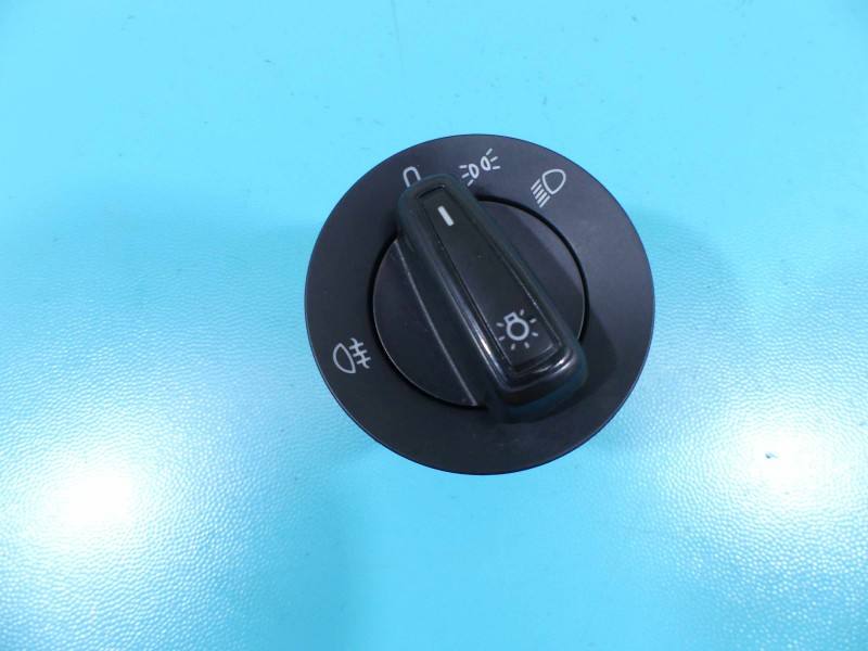 Переключатель кнопка Skoda Octavia 3 5E0941431G — фото детали 2