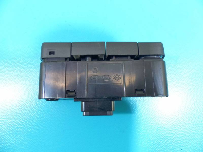Переключатель кнопка Kia Stonic 93700-H8AK0 — фото детали 3