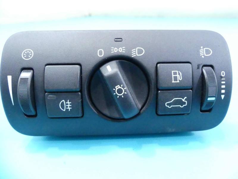 Перемикач кнопка Volvo S60 30739413