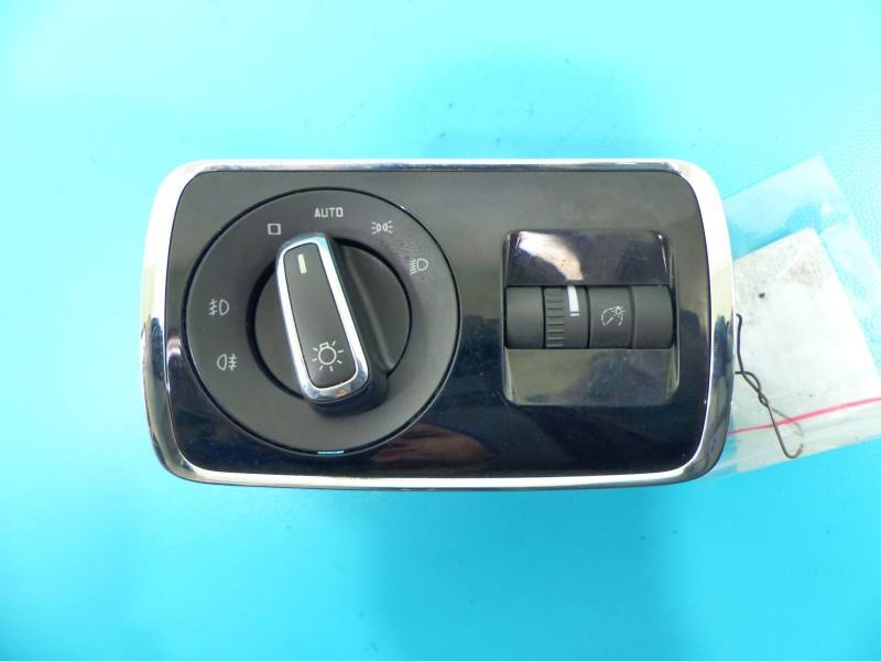 Перемикач кнопка Skoda Superb 2 3T0941431B