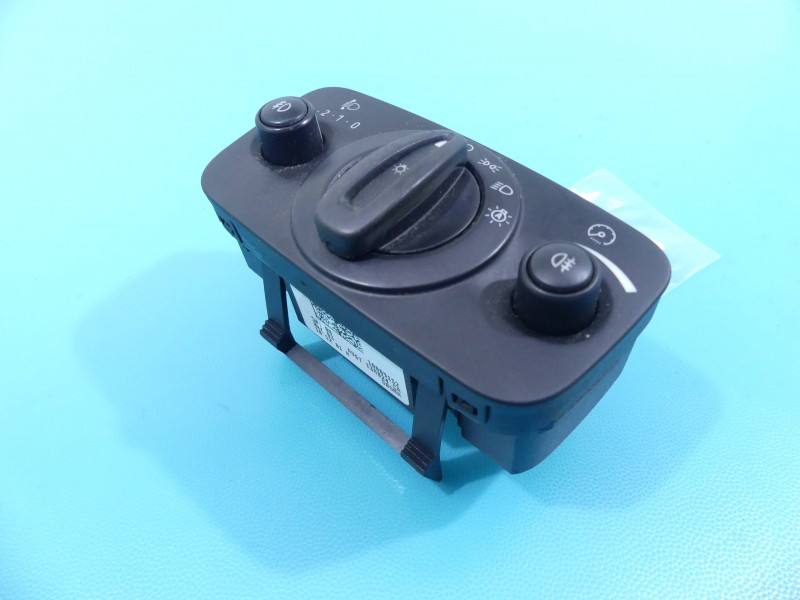 Переключатель кнопка Ford C-Max AV6T-13A024-CA