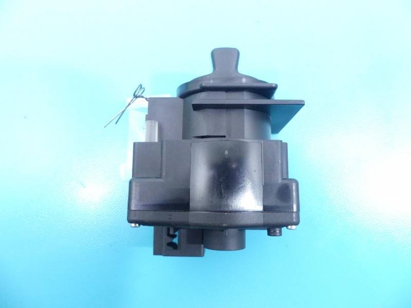 Перемикач кнопка Mercedes A W169 1695452204 — фото деталі 3