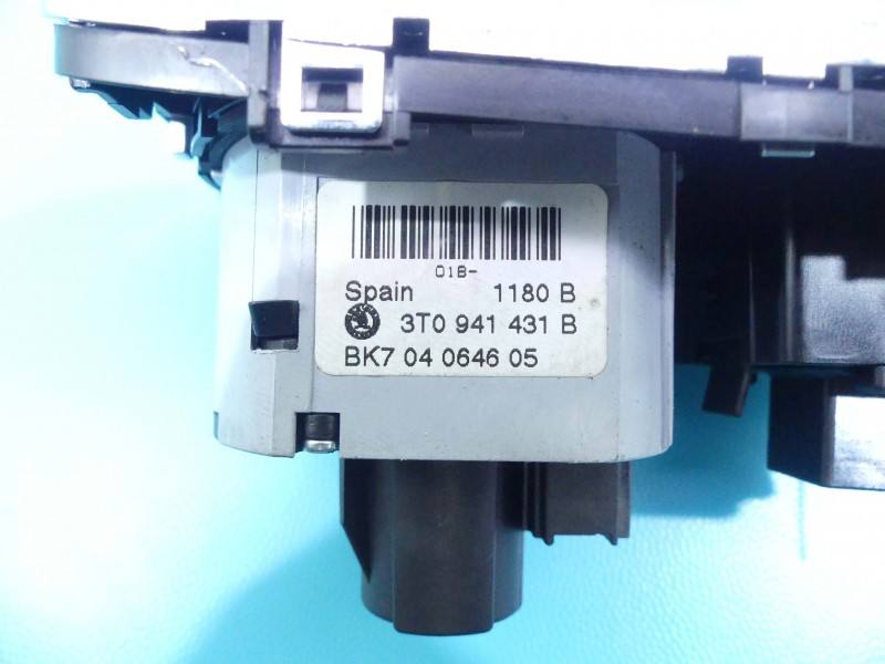 Перемикач кнопка Skoda Superb 2 3T0941431B — фото деталі 5