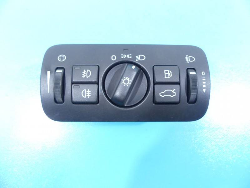 Перемикач кнопка Volvo V70 30739415