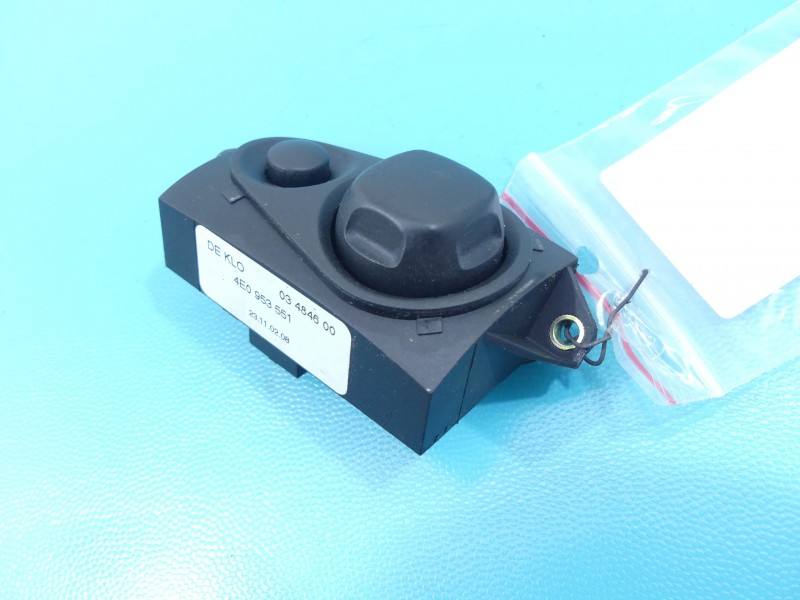 Перемикач кнопка Audi A8 D3 4E0953551