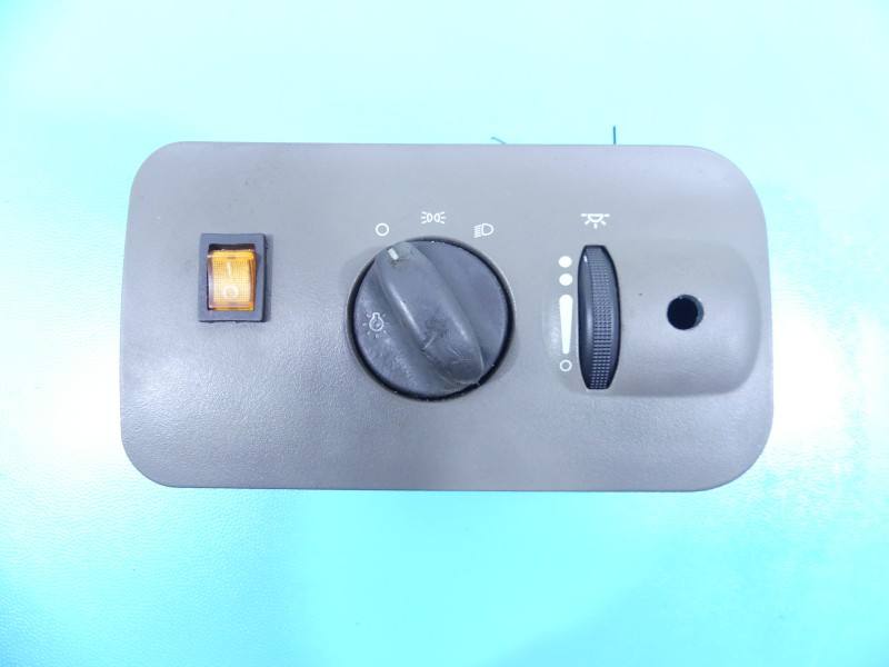 Перемикач кнопка Chrysler Voyager 746-77339