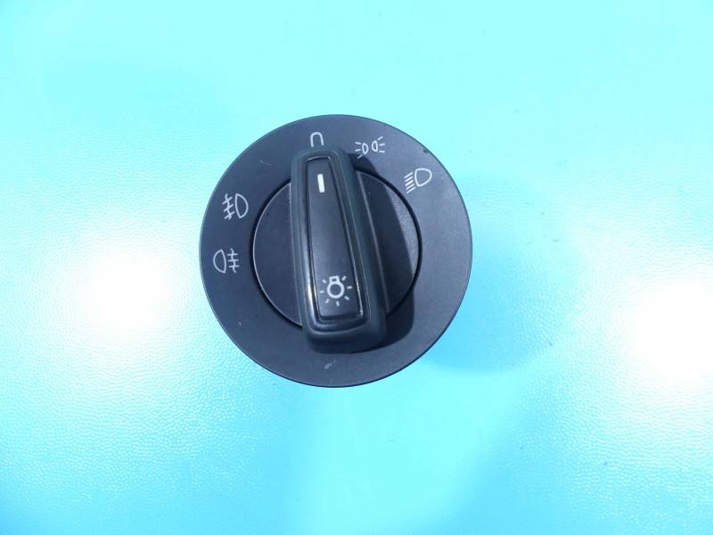 Перемикач кнопка Skoda Fabia 3 5E0941431F — фото деталі 2