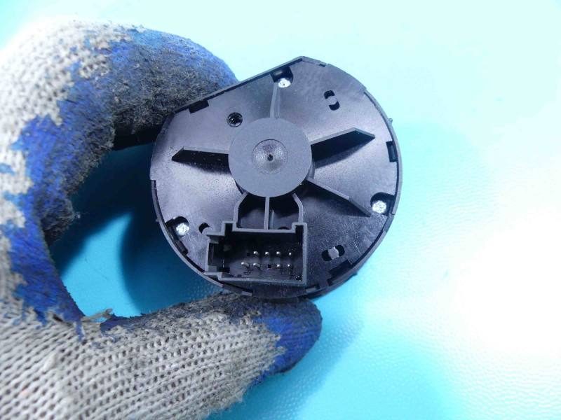 Перемикач кнопка Audi A6 C6 4F1941531D — фото деталі 5