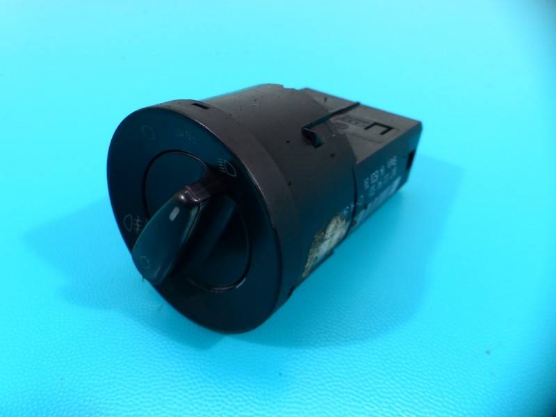 Перемикач кнопка Volkswagen Sharan 1C0941531