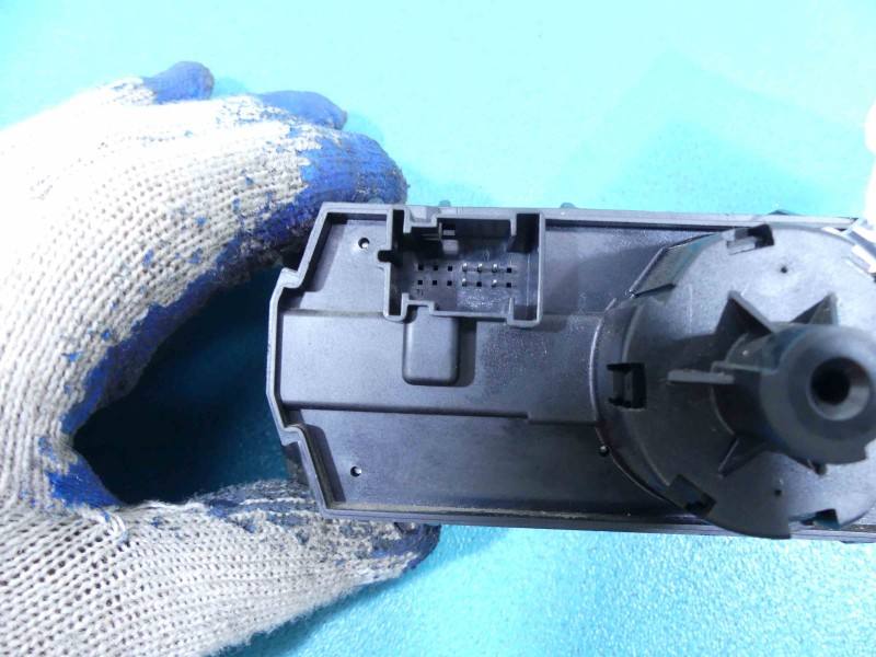 Перемикач кнопка Mercedes R W251 A2515453404 — фото деталі 7
