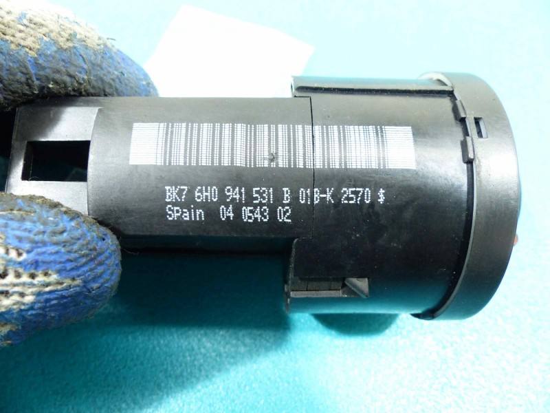 Переключатель кнопка Seat Arosa 6H0941531B — фото детали 3