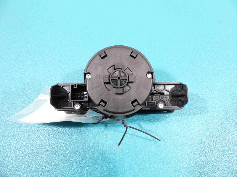 Перемикач кнопка Mercedes E W212 A2129057500 — фото деталі 3