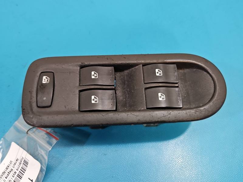Блок кнопок склопідйомників Renault Megane 2 156018070 — фото деталі 2
