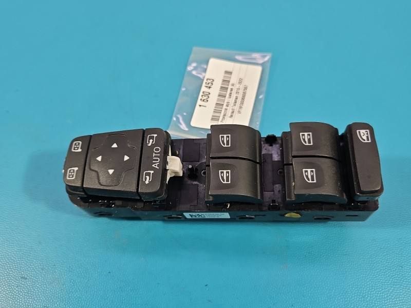 Блок кнопок стеклоподъемников Renault Talisman 254012952R — фото детали 3