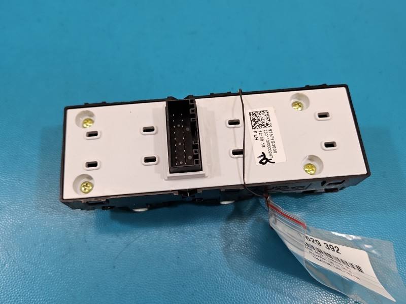 Блок кнопок стеклоподъемников Hyundai I30 93571-G3030 — фото детали 4