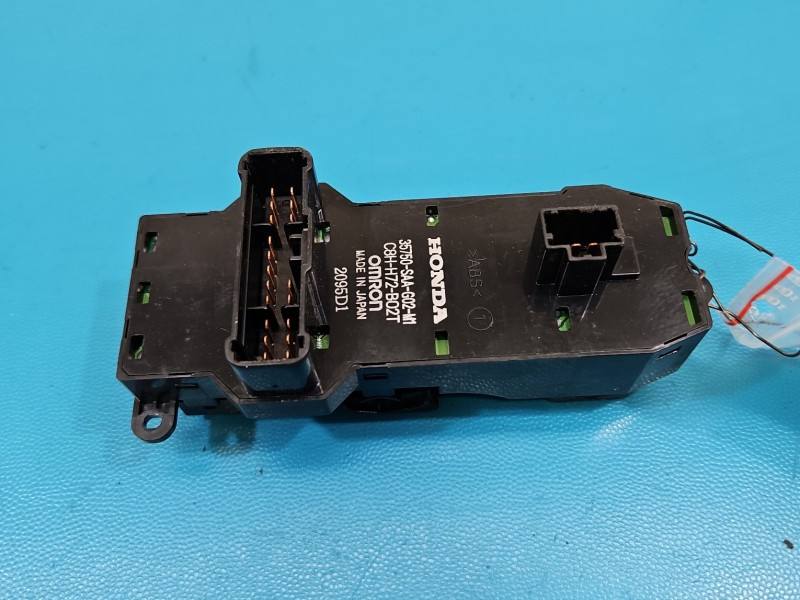Блок кнопок стеклоподъемников Honda Jazz 35750-SAA-G02-M1 — фото детали 3