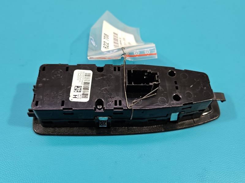Блок кнопок стеклоподъемников BMW 4 9208111 — фото детали 5