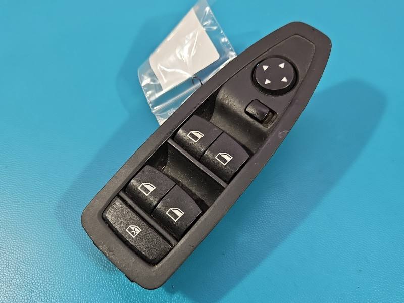 Блок кнопок склопідйомників BMW 3 F30 9208109