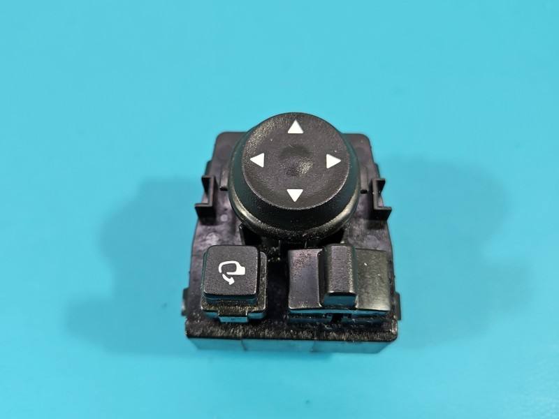 Блок кнопок стеклоподъемников Hyundai Tucson 93530-N72004