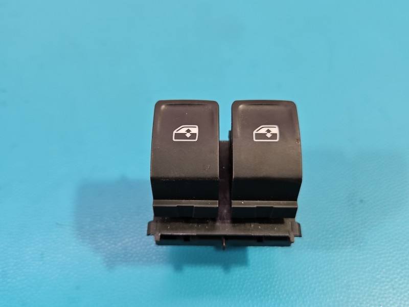 Блок кнопок склопідйомників Skoda Fabia 4 5G0959858D — фото деталі 2