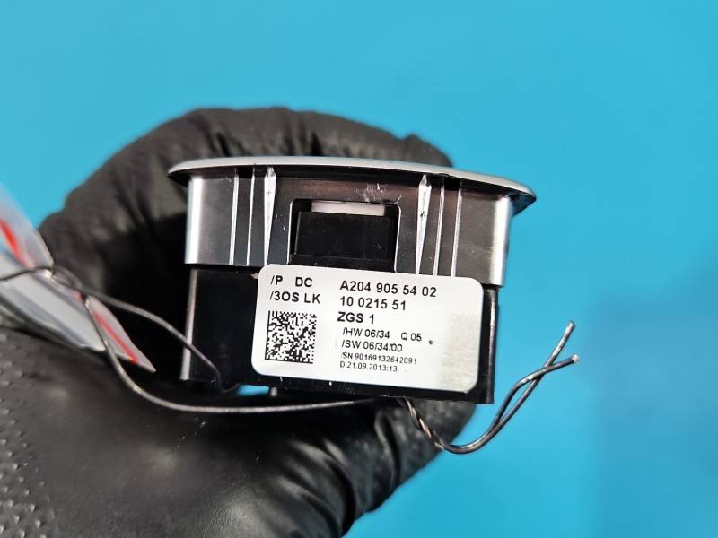 Блок кнопок склопідйомників Mercedes C W204 A2049055402 — фото деталі 7