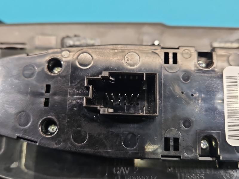 Блок кнопок склопідйомників BMW X3 G01 6832729 — фото деталі 5